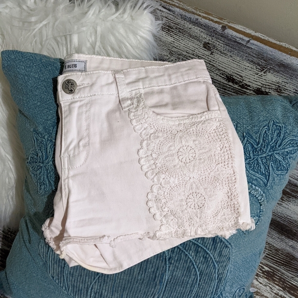 STS Blue Shorts 13 - Picture 10 of 12